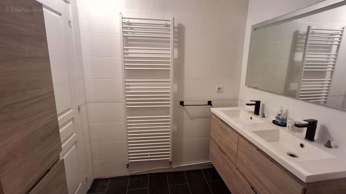 Appartement à CREPY-EN-VALOIS