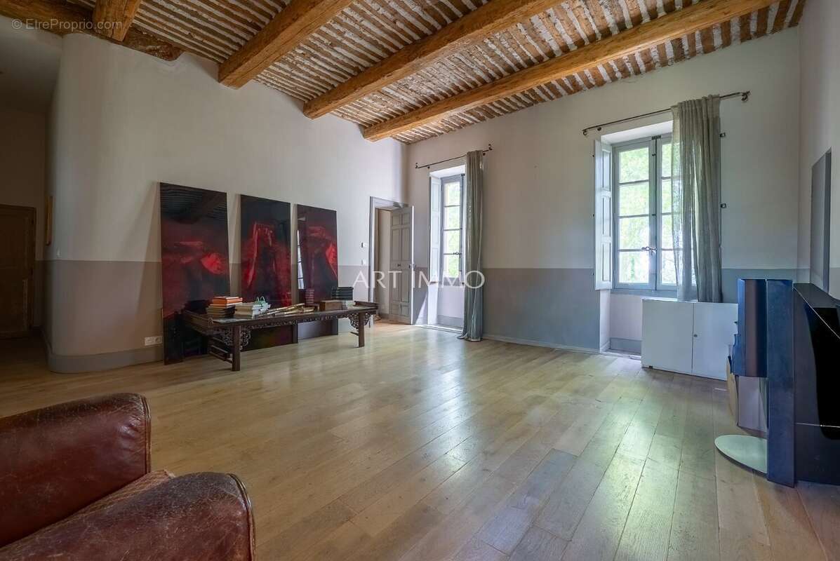 Maison à SARRIANS