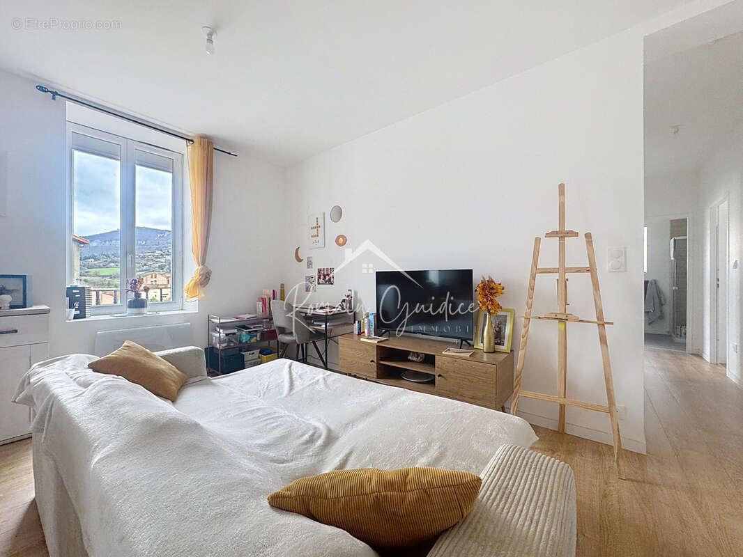 Appartement à MILLAU
