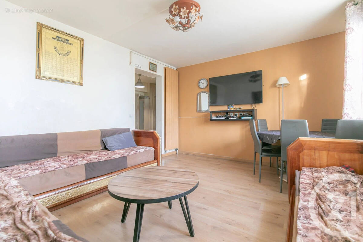 Appartement à CHAMPIGNY-SUR-MARNE