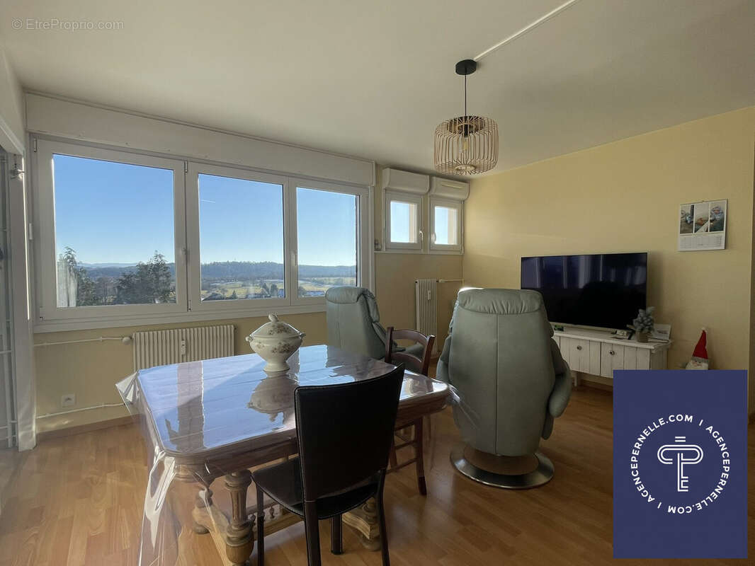 Appartement à MAICHE