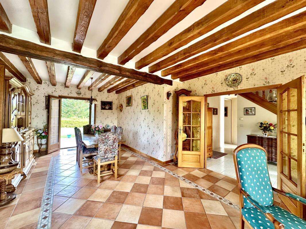 Maison à CHAINTREAUX