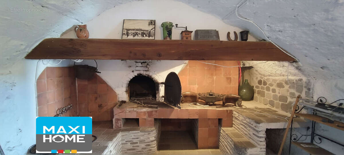 Maison à SAINT-MARTIN-DE-VALGALGUES