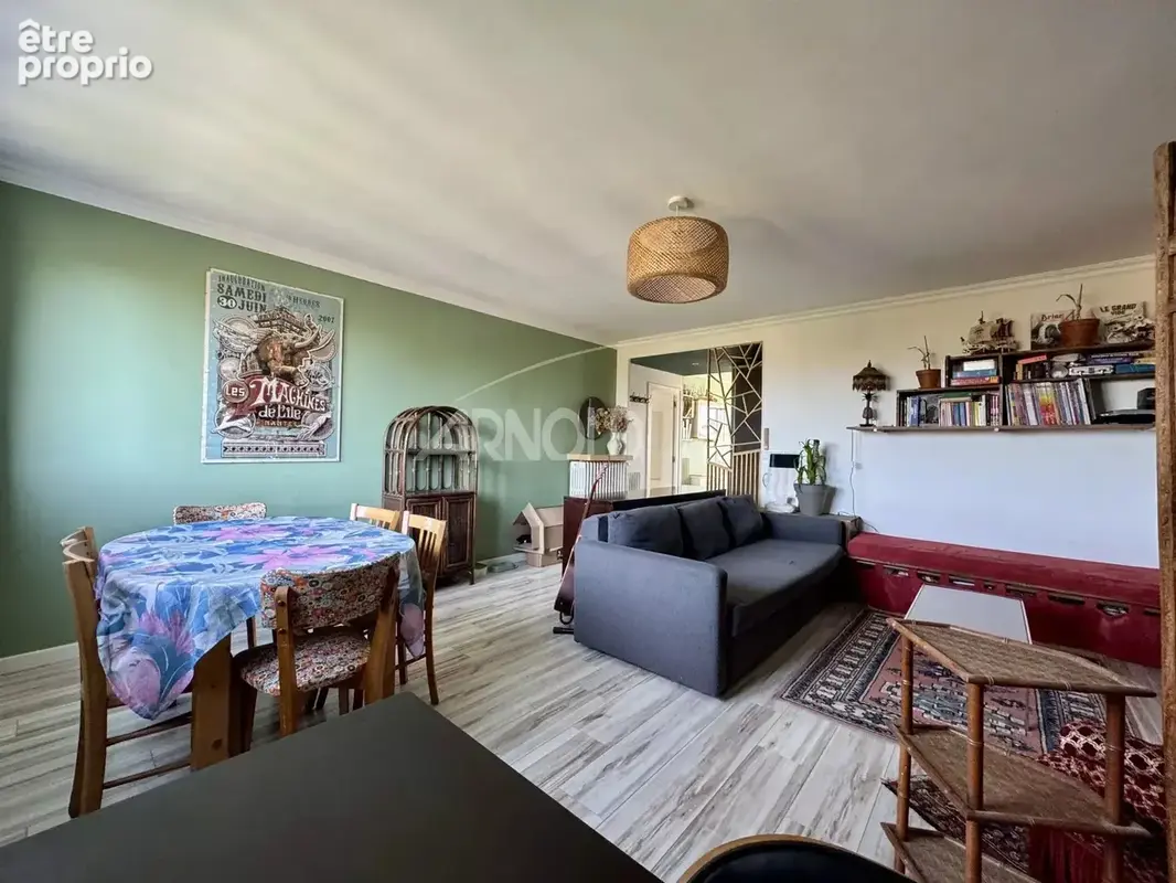 Longchamp / Perverie - Appartement T3 68 m2 - photo 2