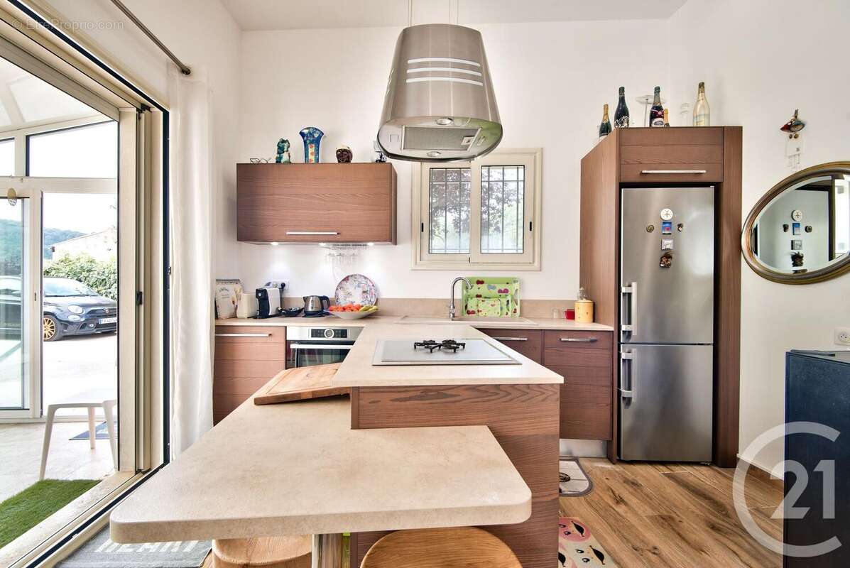 Maison 107 m² à La Turbie  - photo 7
