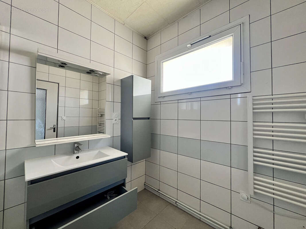 Appartement à MAUREILHAN