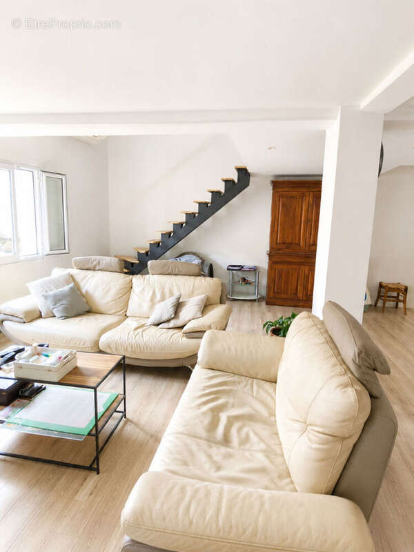 Maison 160 m²  - Fourques centre - photo 3
