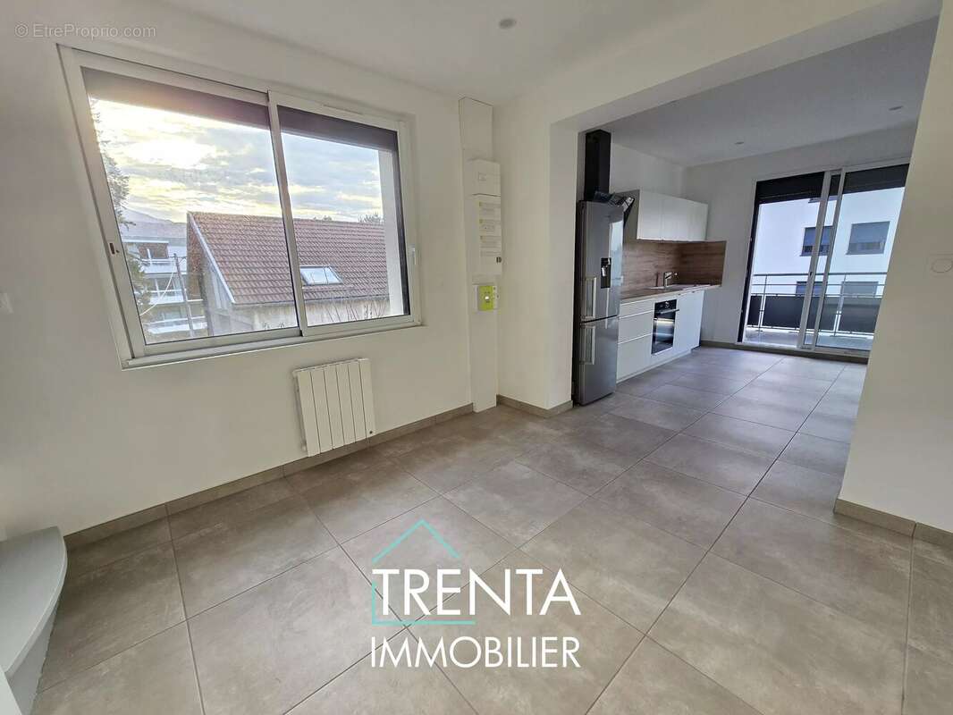 Appartement à VOIRON