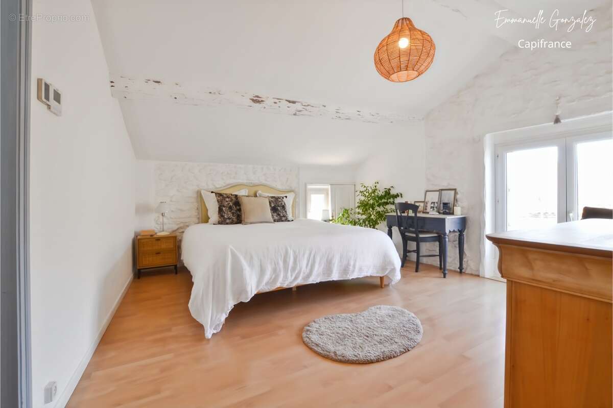 Maison bourgeoise de caractère avec duplex indépendant ASPIRAN (34) - photo 10