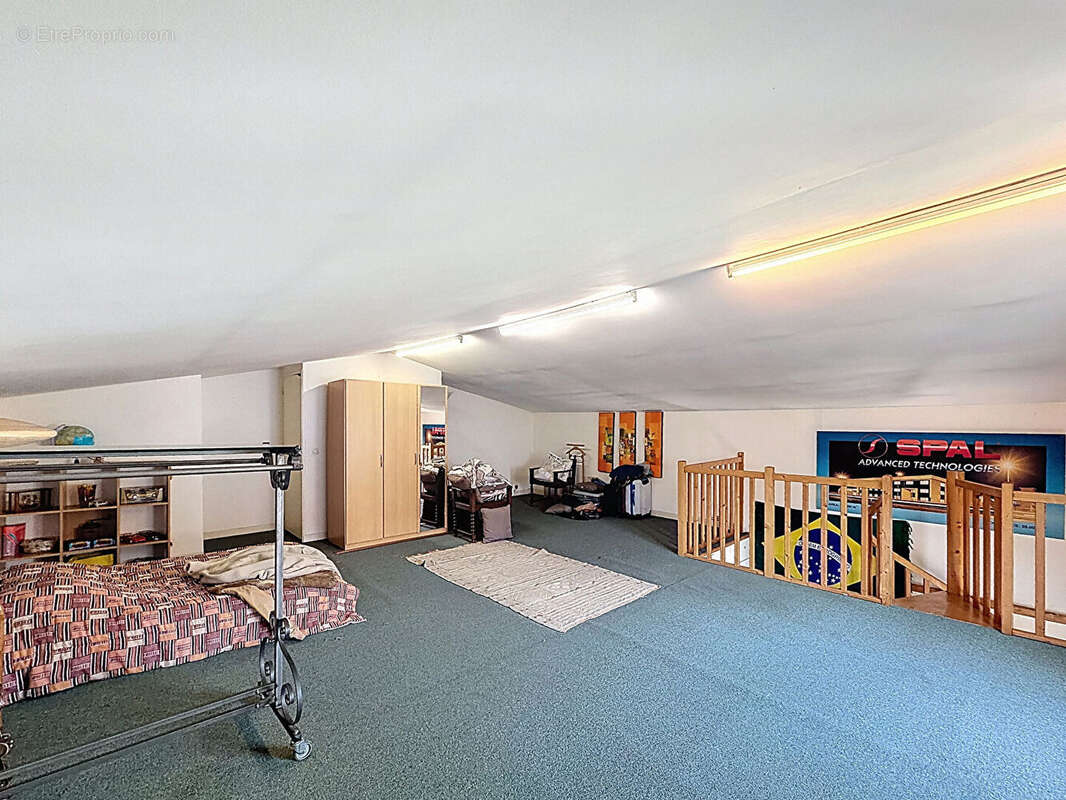 Maison à SAINT-MAUR-DES-FOSSES