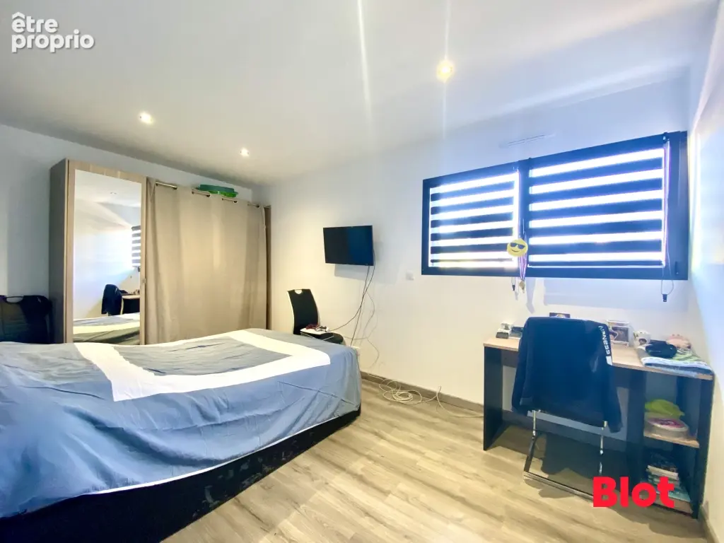 Maison 6 pièces 162 m² à vendre à Saint-Meen-Le-Grand (35290) - photo 9
