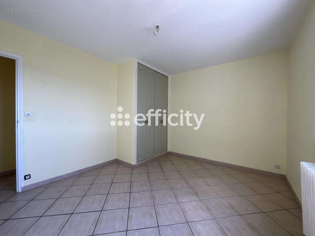 Maison 215 m² à Coux  - photo 13