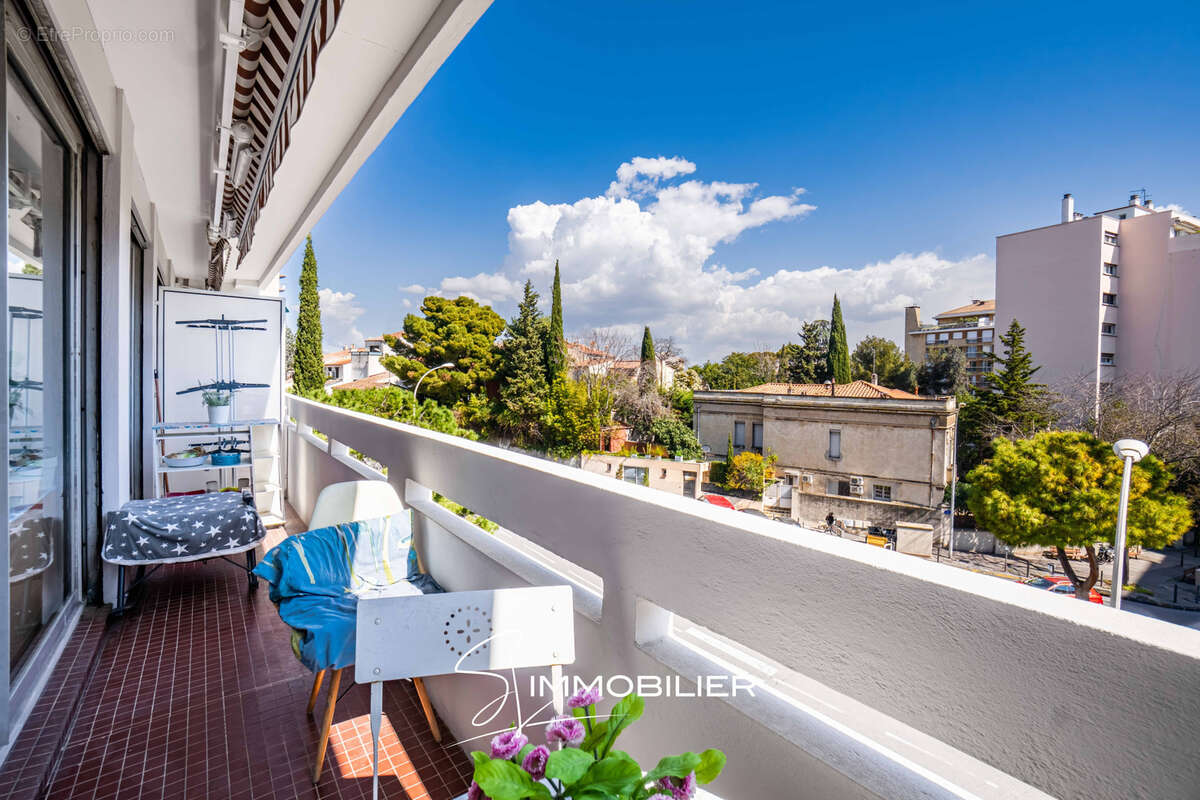 Appartement à MARSEILLE-6E