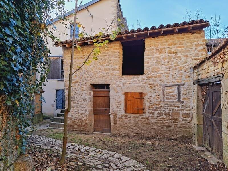 Maison à SAINT-AMOUR