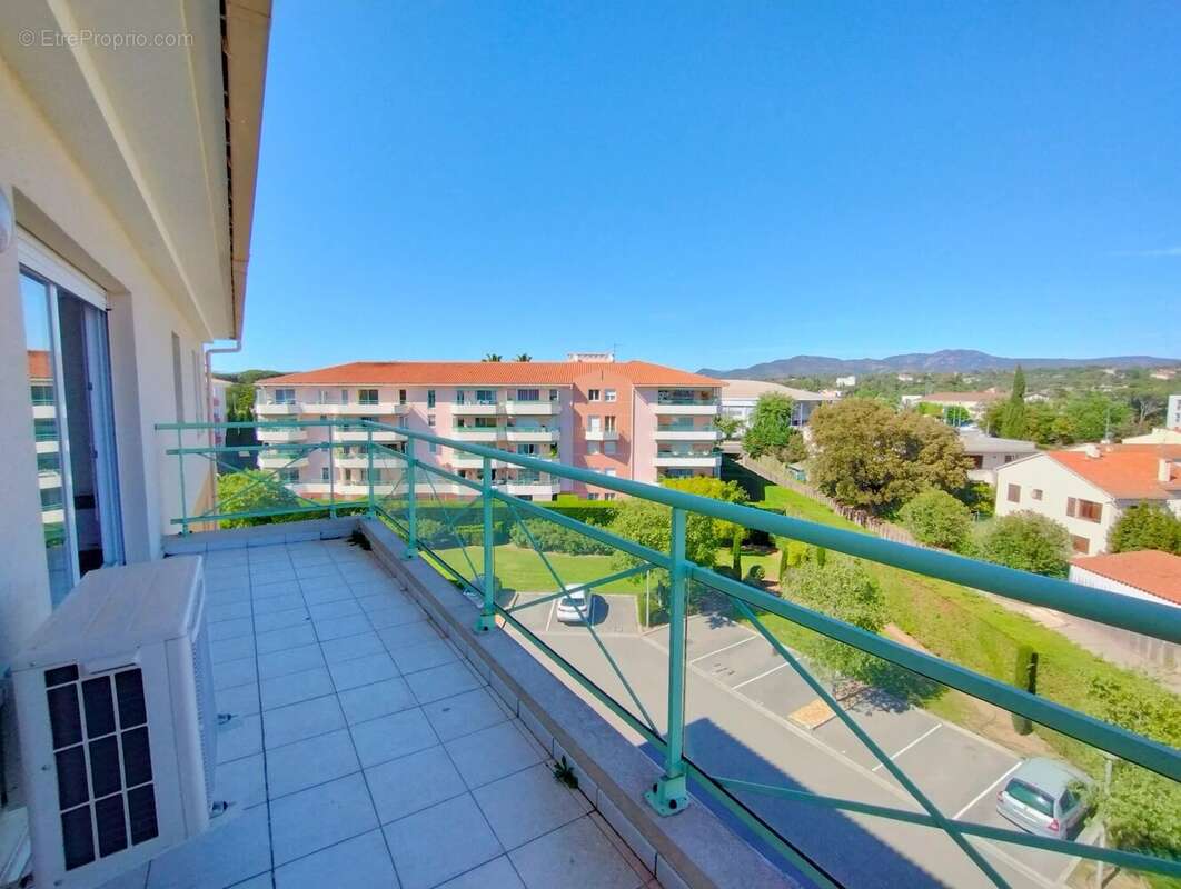 Appartement à SAINT-RAPHAEL