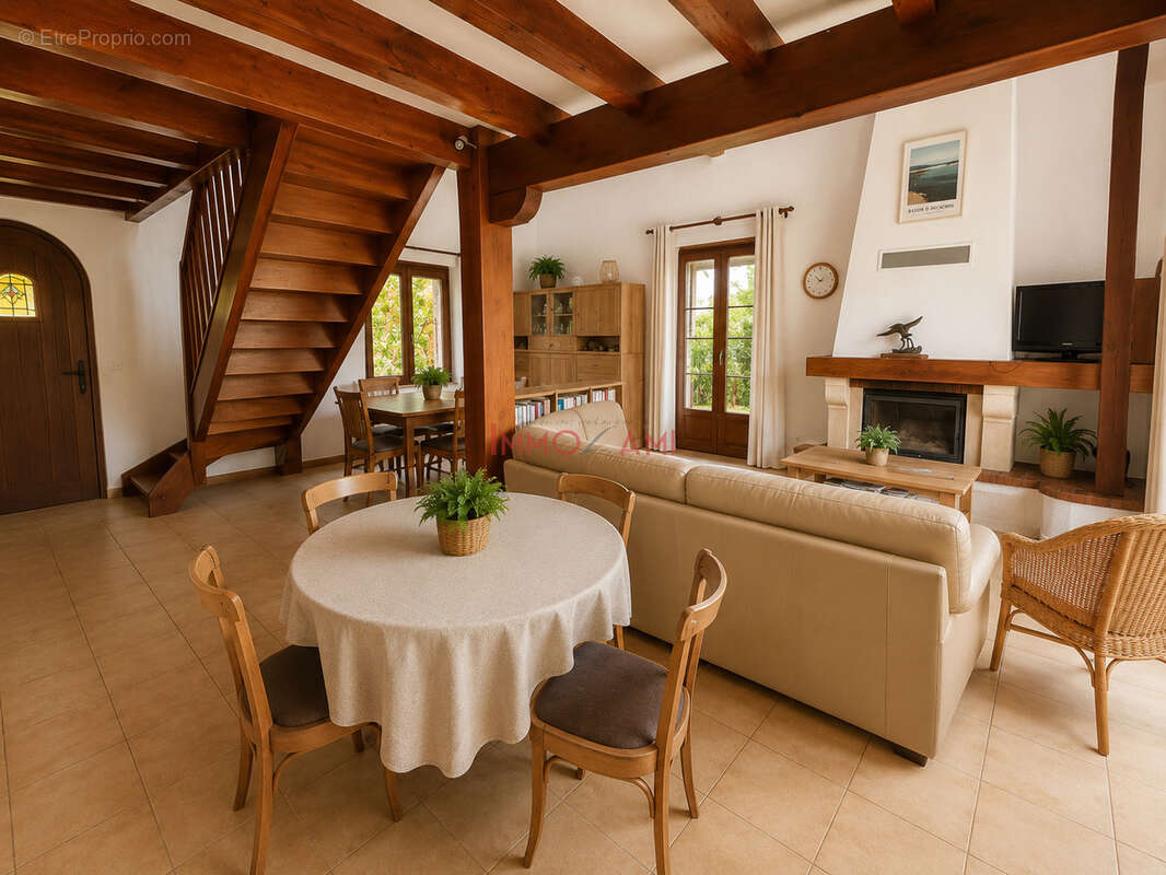 Maison à GUJAN-MESTRAS
