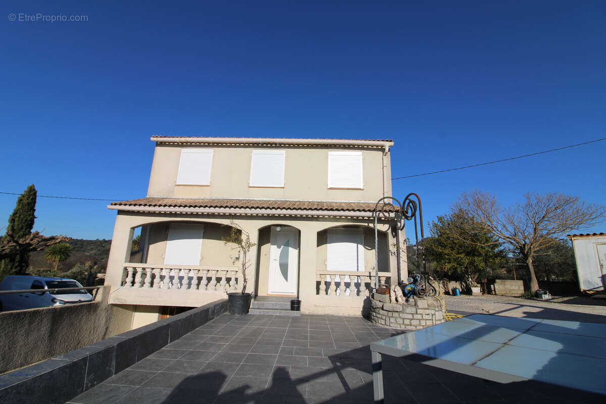 Maison à ROUSSON