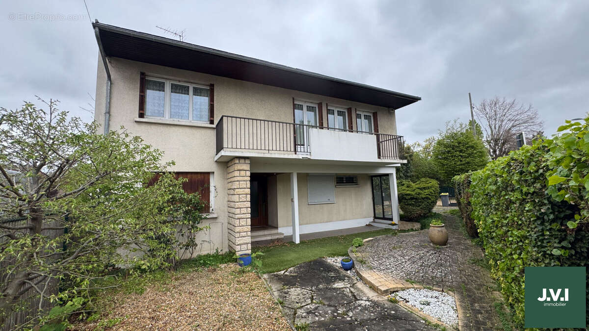 Maison à ENGHIEN-LES-BAINS