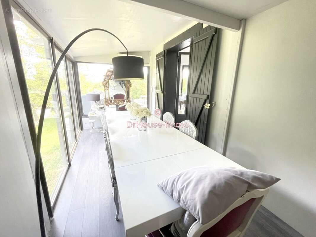 Maison 130 m² à Savigny-Sur-Clairis  - photo 4