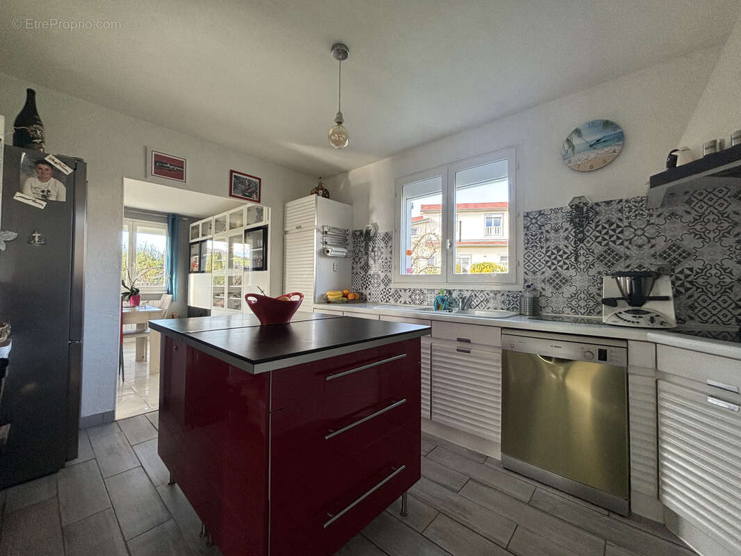 Maison à PONTCHARRA-SUR-TURDINE