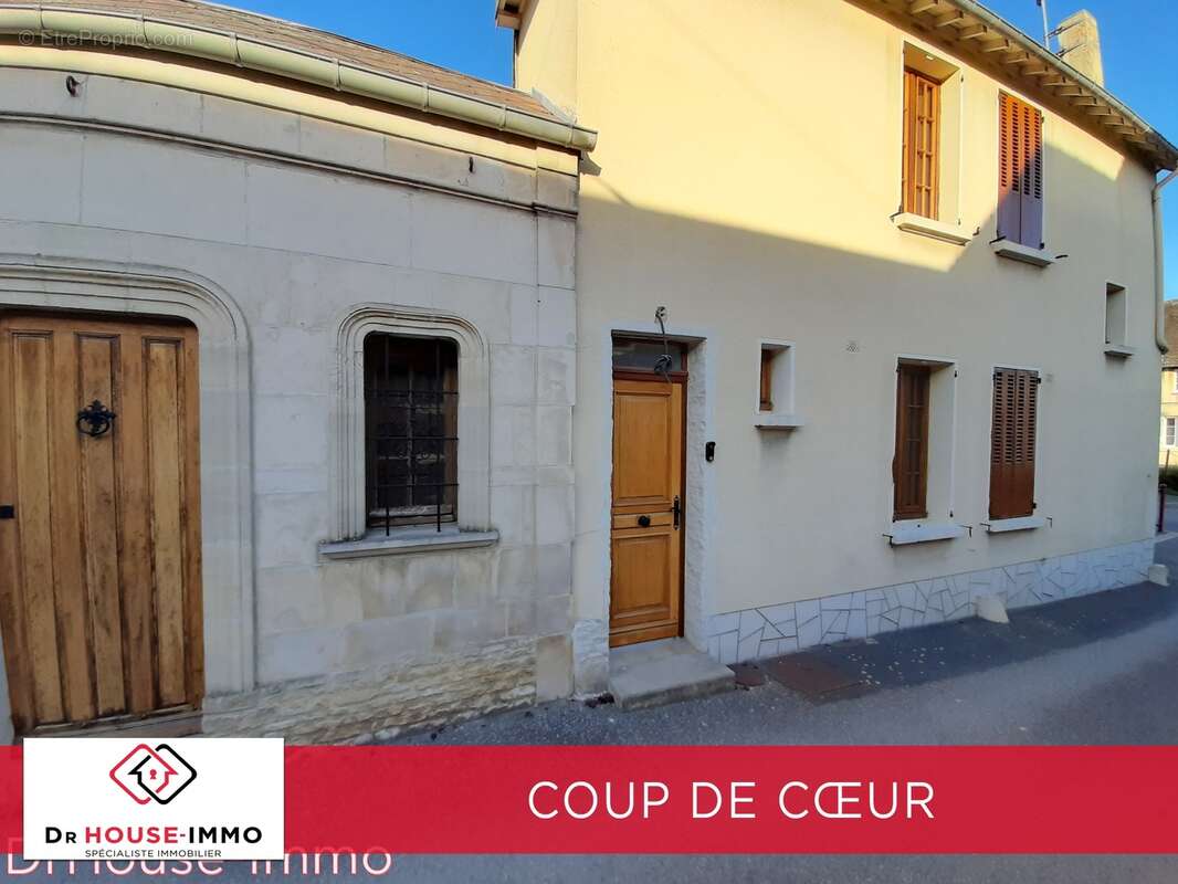 Maison à CREVECOEUR-EN-AUGE