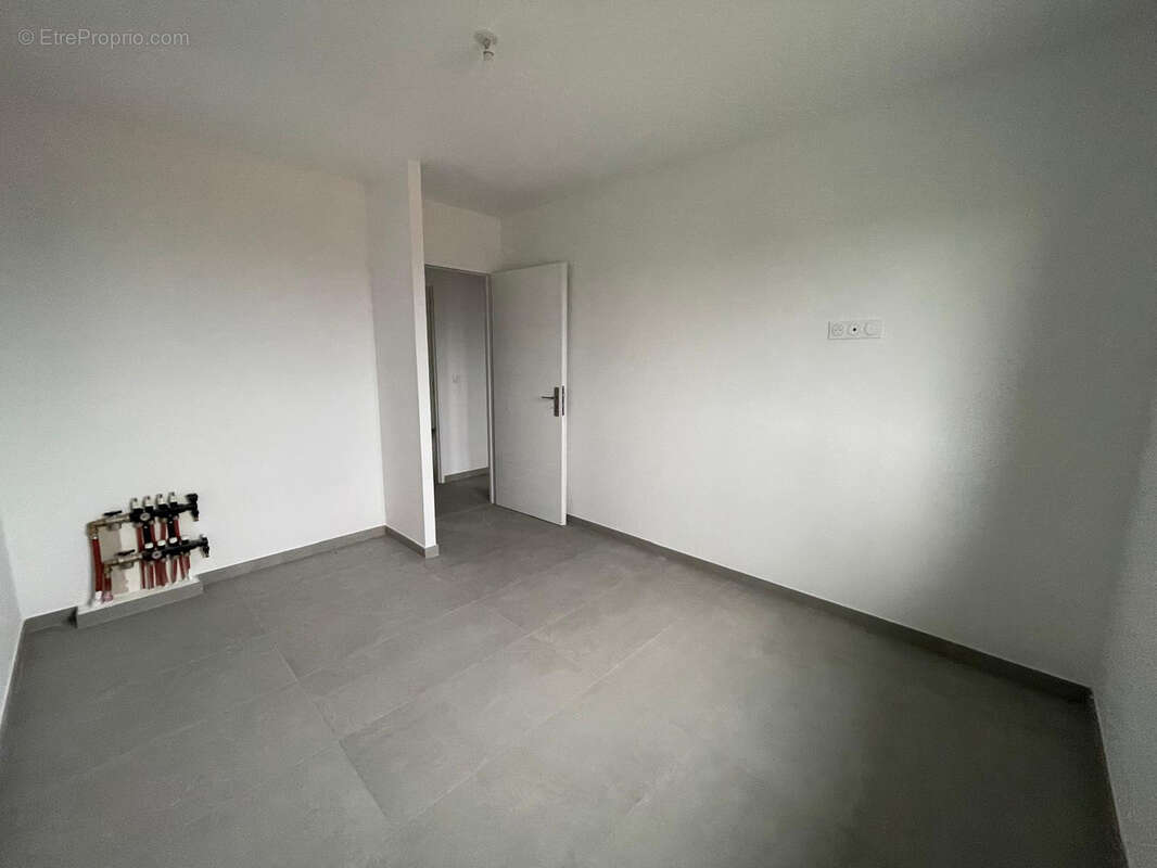 Maison à SALAISE-SUR-SANNE