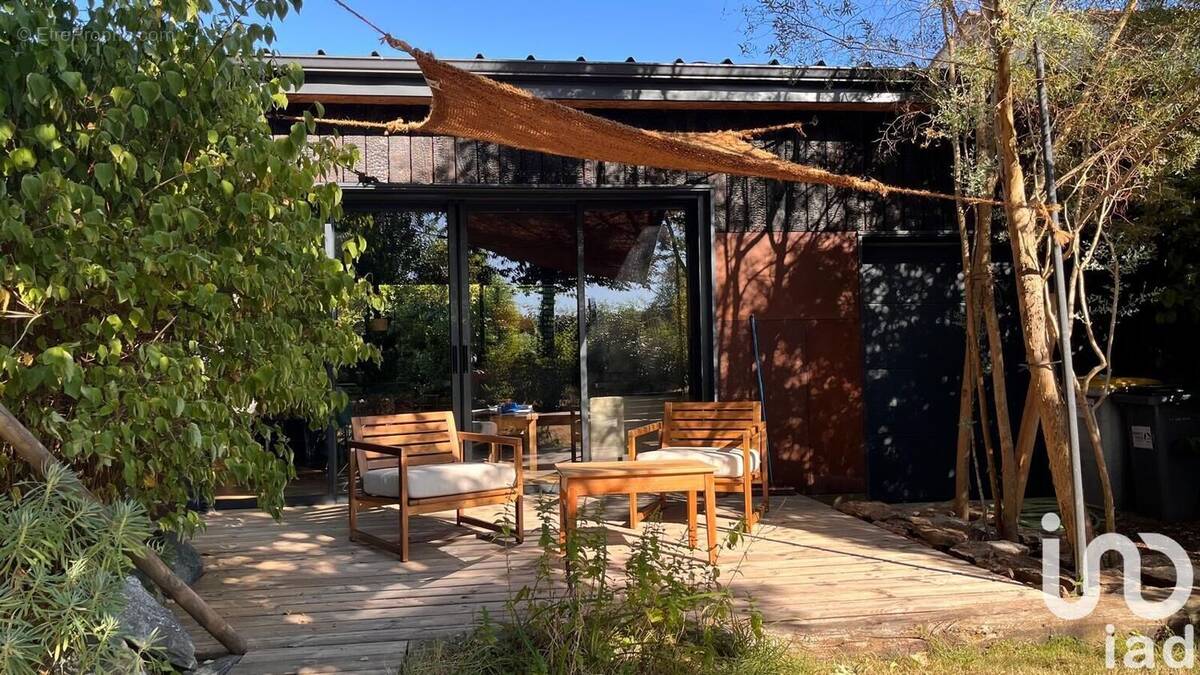 Photo 1 - Maison à ROUANS