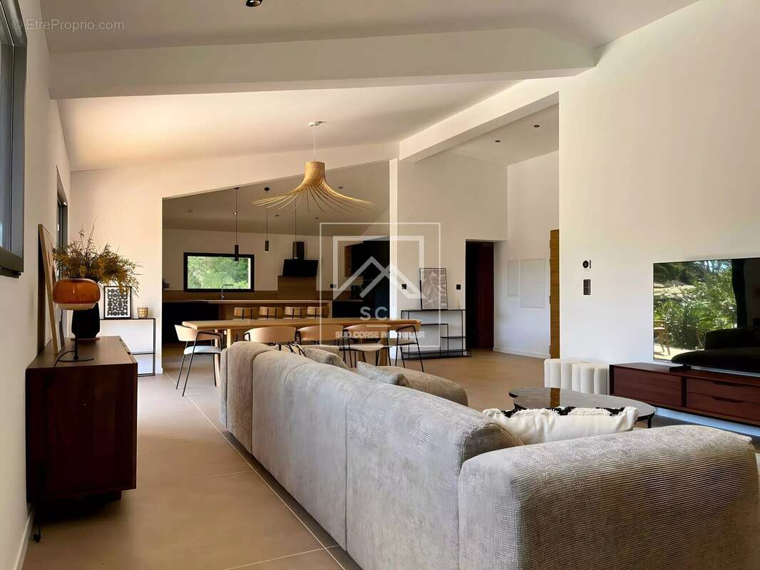 Maison à PORTO-VECCHIO