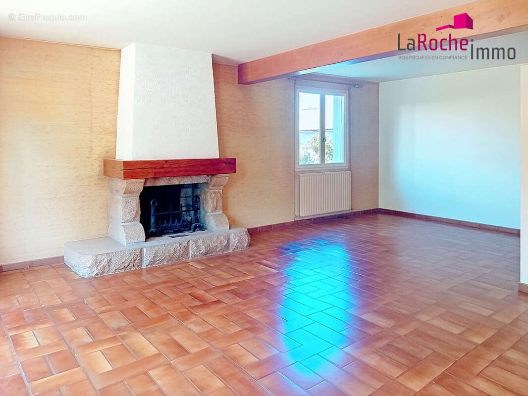 Maison 162 m² à Landerneau  - photo 2