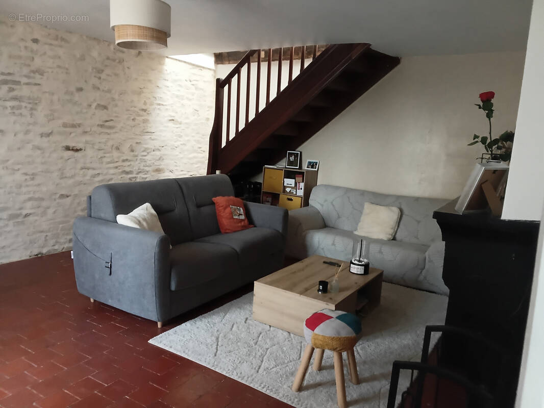 Maison à CORNUSSE
