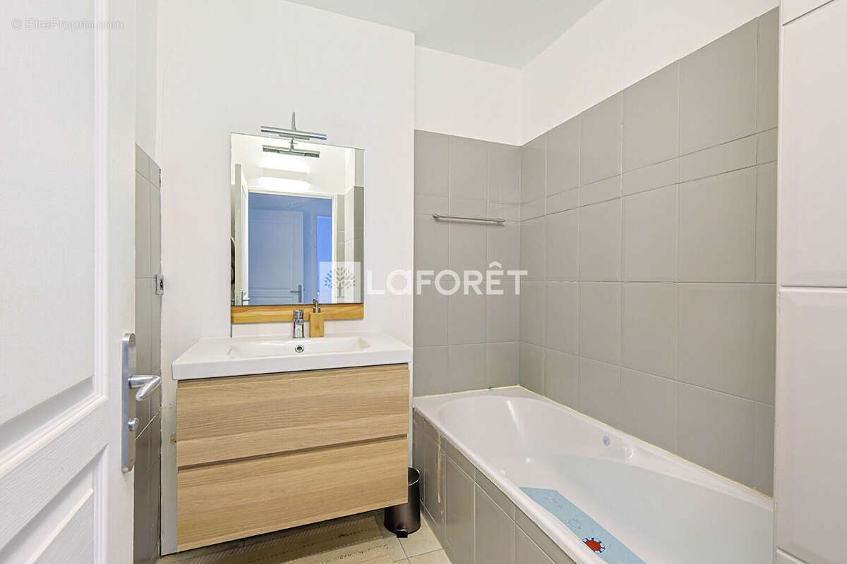 Appartement à MARSEILLE-10E