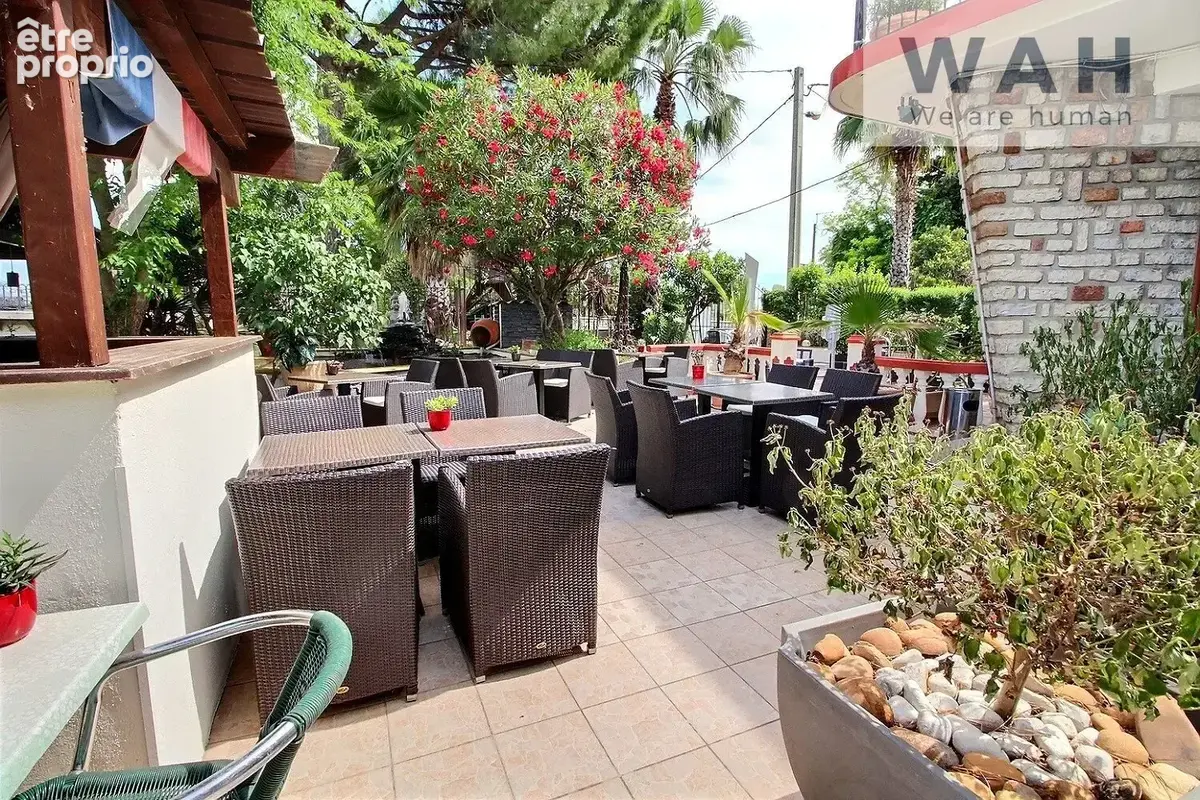  Fonds commerce + murs et maison d'un Hôtel restaurant avec - photo 11