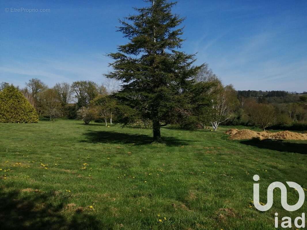 Photo 8 - Terrain à CAST