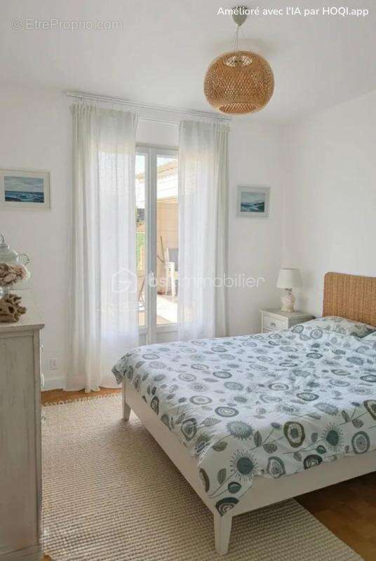 Maison familiale de 130 m² habitables avec jardin arboré de 757m² et piscine - photo 7