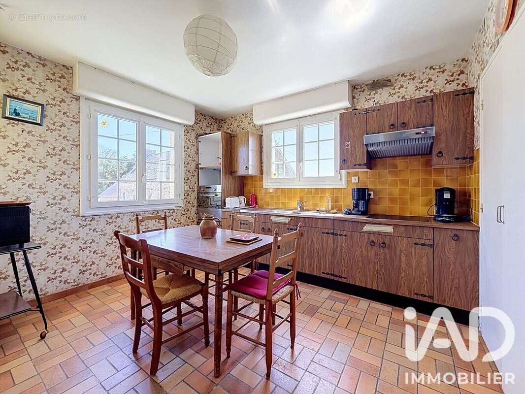 Maison 500 m² à Clohars-Carnoet  - photo 9