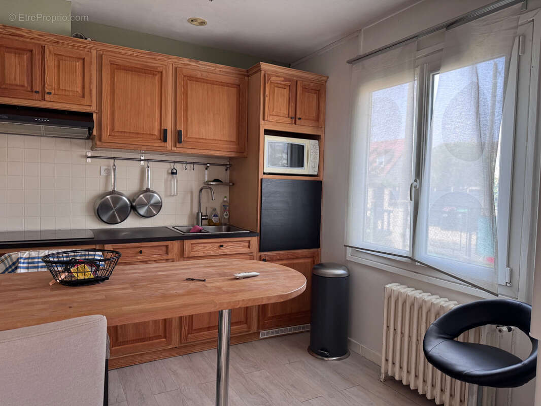 Maison à PARAY-VIEILLE-POSTE