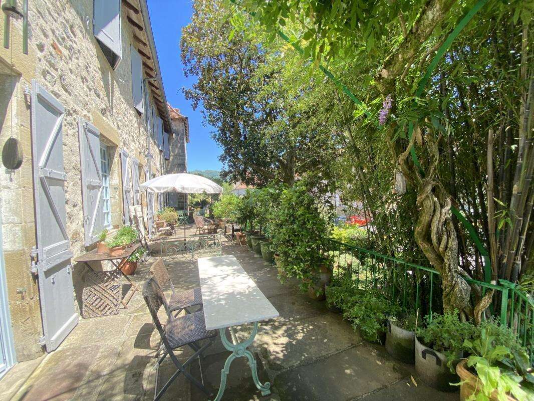 Maison à BEAULIEU-SUR-DORDOGNE