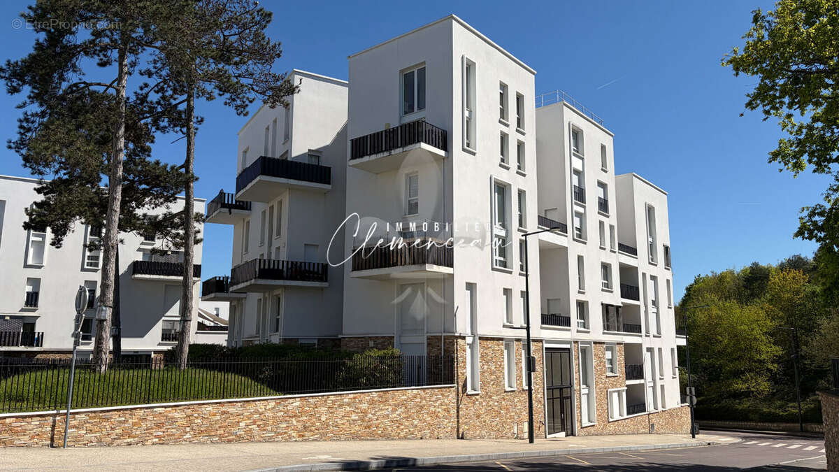 Appartement à POISSY