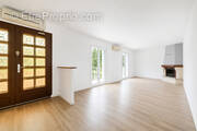 Appartement à BRUYERES-SUR-OISE