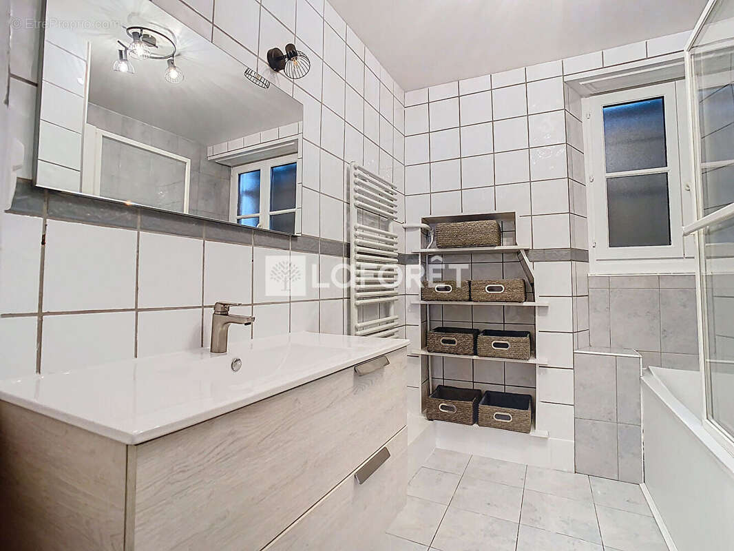 Appartement à NEUFCHATEAU