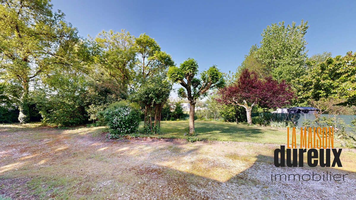 Maison à ARC-LES-GRAY