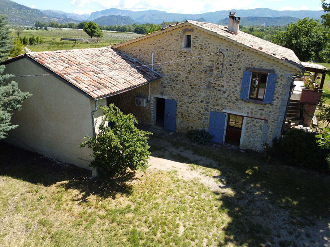 Maison à SALIGNAC