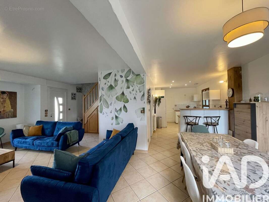 Photo 8 - Maison à HOUDAN