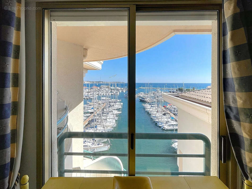 Appartement à FREJUS