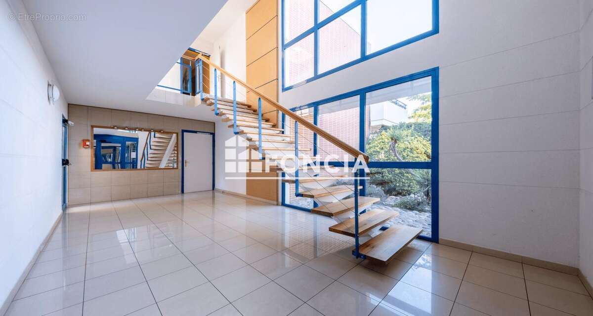 Appartement à FROUZINS