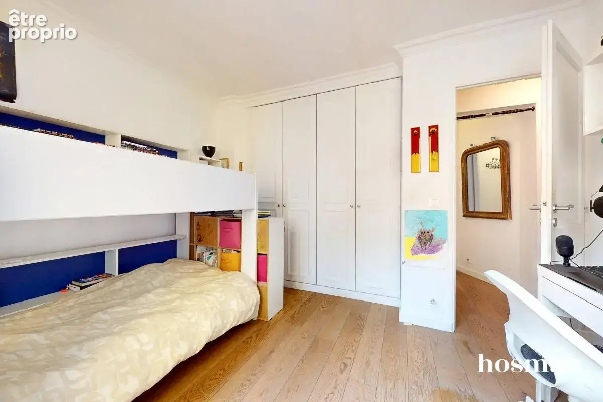 Beaux volumes et quartier recherché ! Appartement 3 pièces de 80 m² traversant - Rue des Messageries, Paris 10e - photo 11