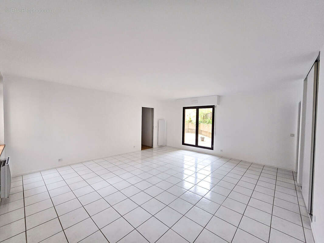 Appartement à MAISONS-LAFFITTE