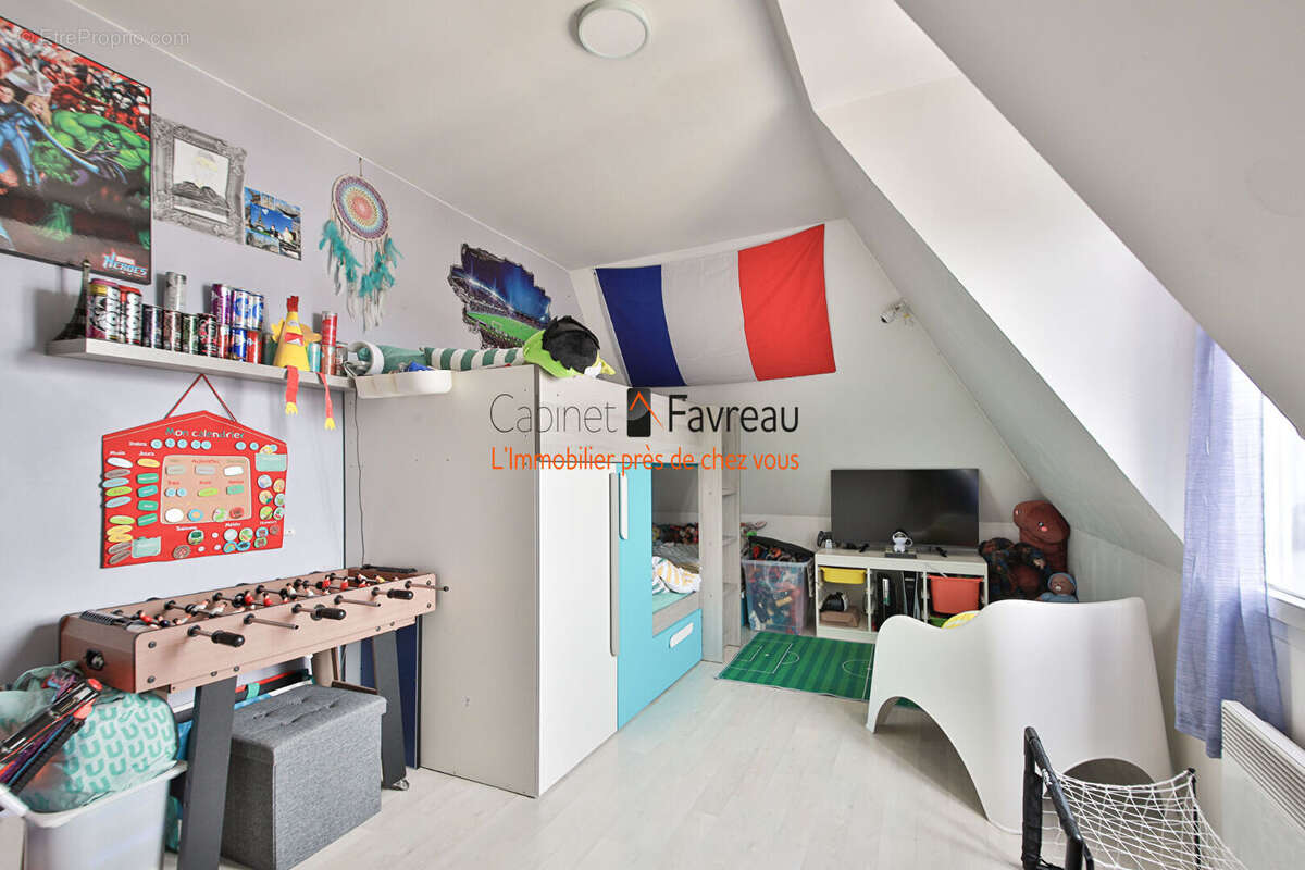 Appartement à LE PLESSIS-ROBINSON