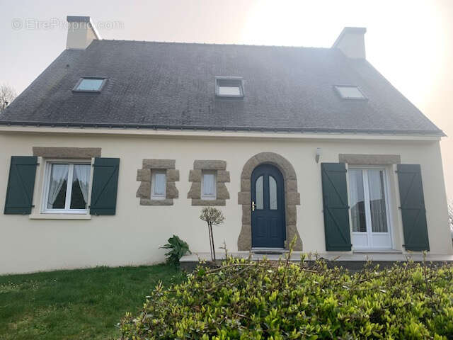 Maison à BIEUZY