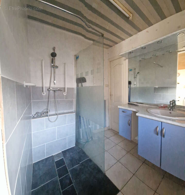 Maison à ALLOUAGNE